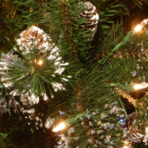 Christmas Central Pre-Lit Glittery Pine Artificial Christmas Wreath, 24-Inch, Clear Lights - Image 2